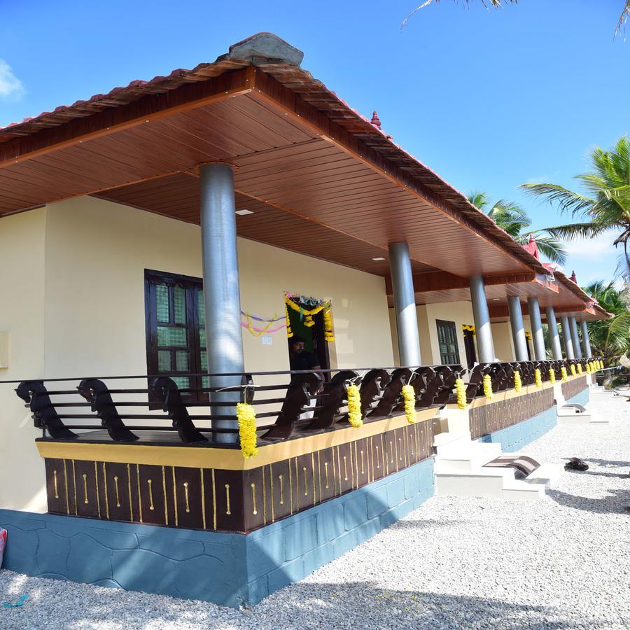 Munroe Island Lake Resort Mundrothuruth Eksteriør billede